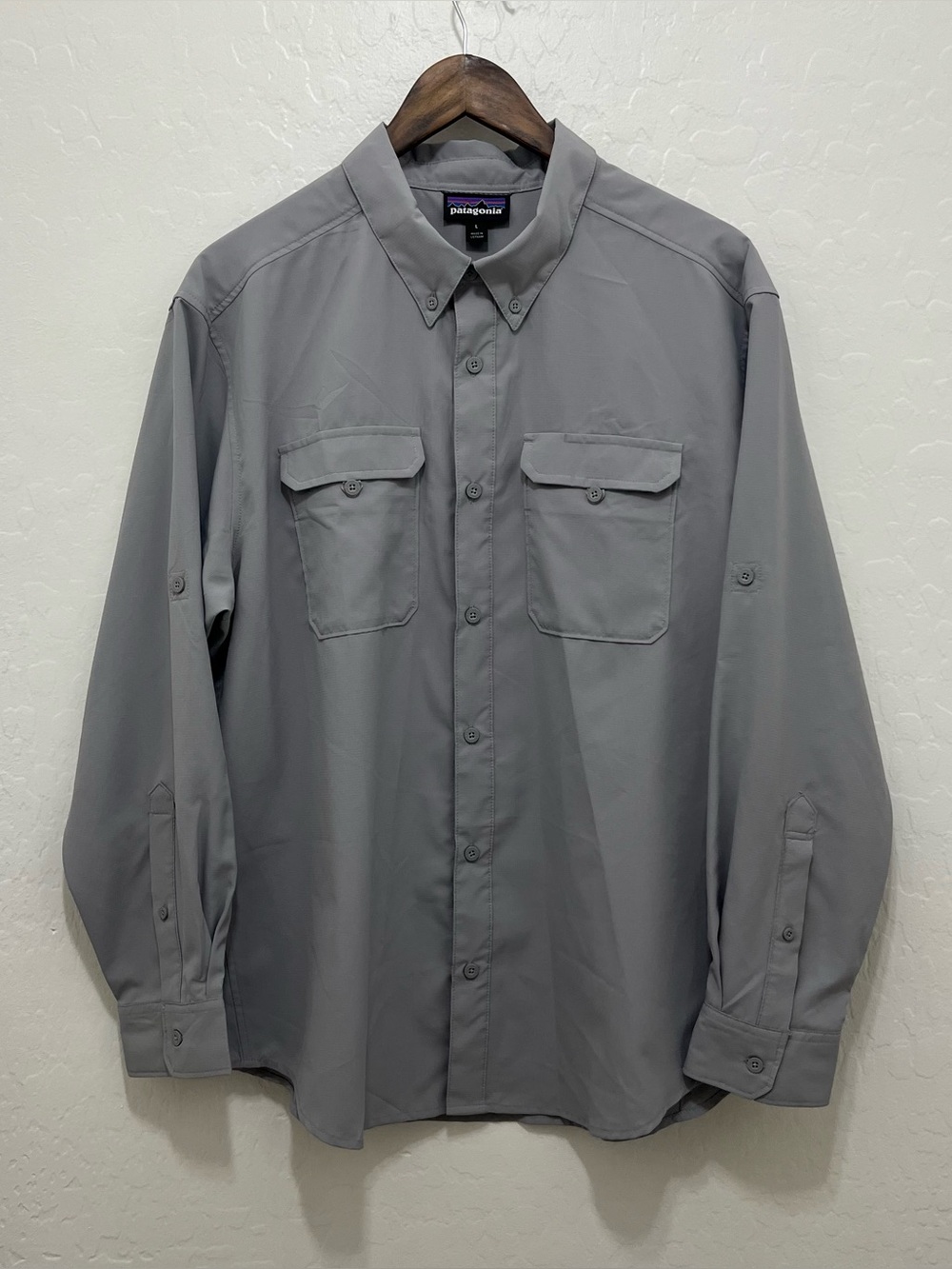 Patagonia Mens Self-Guided Hike Shirt L/S Salt Grey Size L NWOT